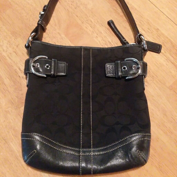 Coach Handbag - Picture 1 of 5